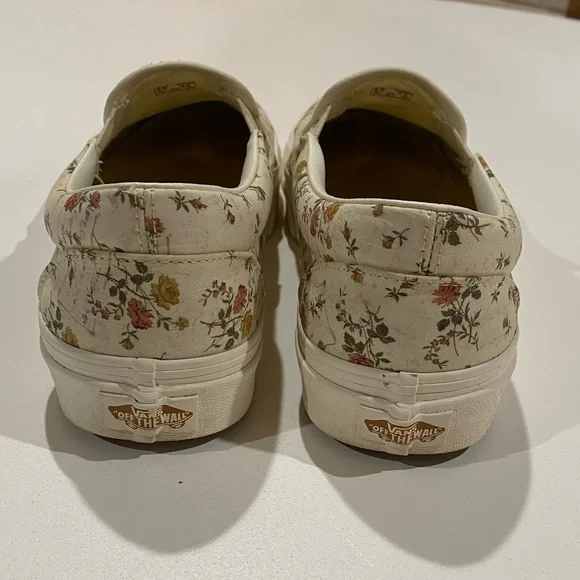 Women’s floral vans - Picture 4 of 7